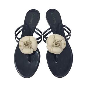 Chanel Black Jelly Camellia Interlocking CC Thong Sandals 40 EU